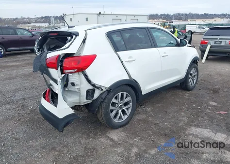 2016 Kia Sportage Lx z USA, uszkodzony, nr VIN KNDPB3AC8G7826048